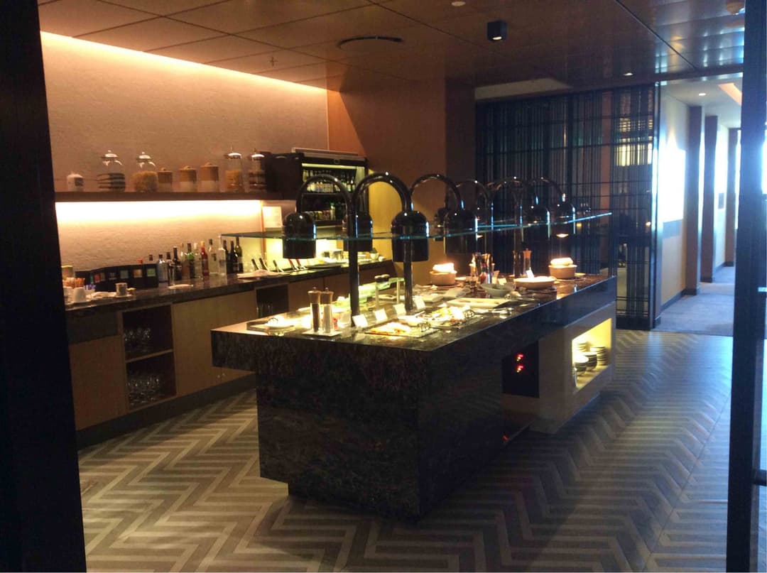 Singapore Airlines SilverKris First Class Lounge view 14