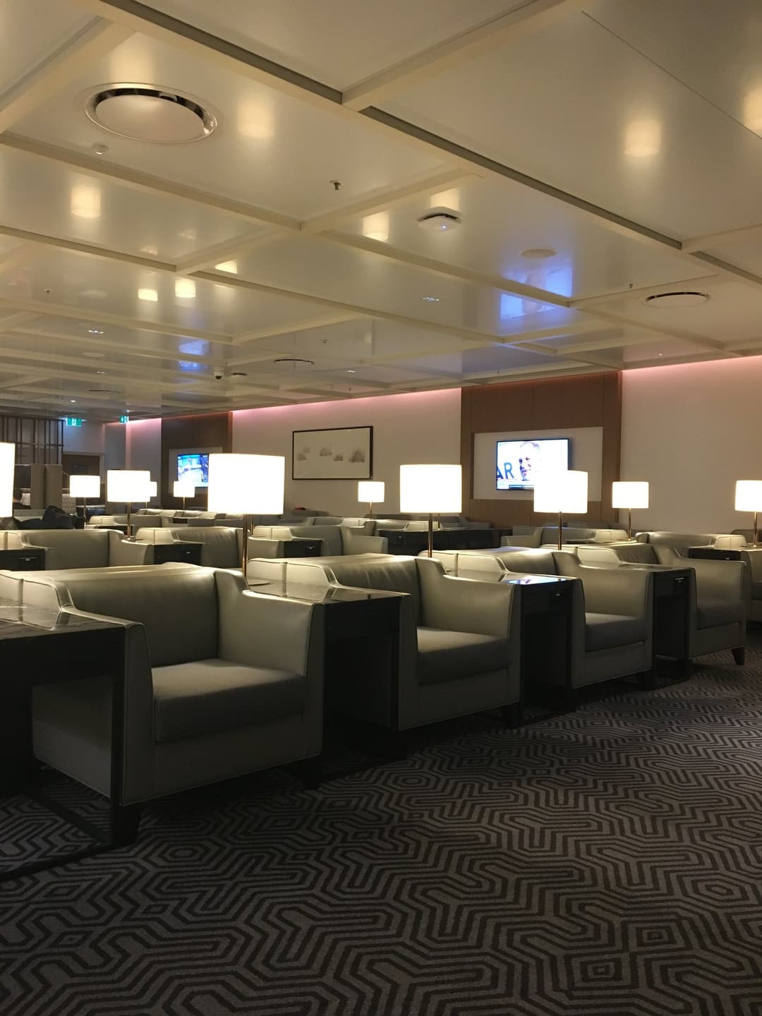 Singapore Airlines SilverKris Business Class Lounge view 20