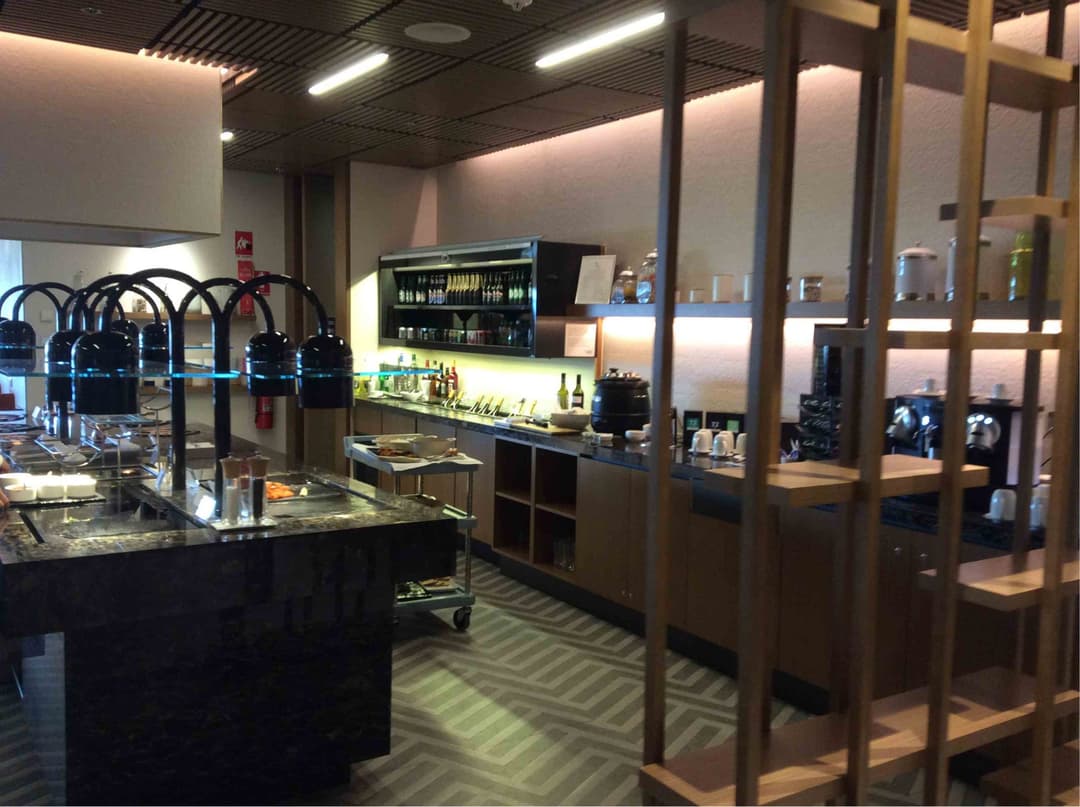 Singapore Airlines SilverKris Business Class Lounge view 11