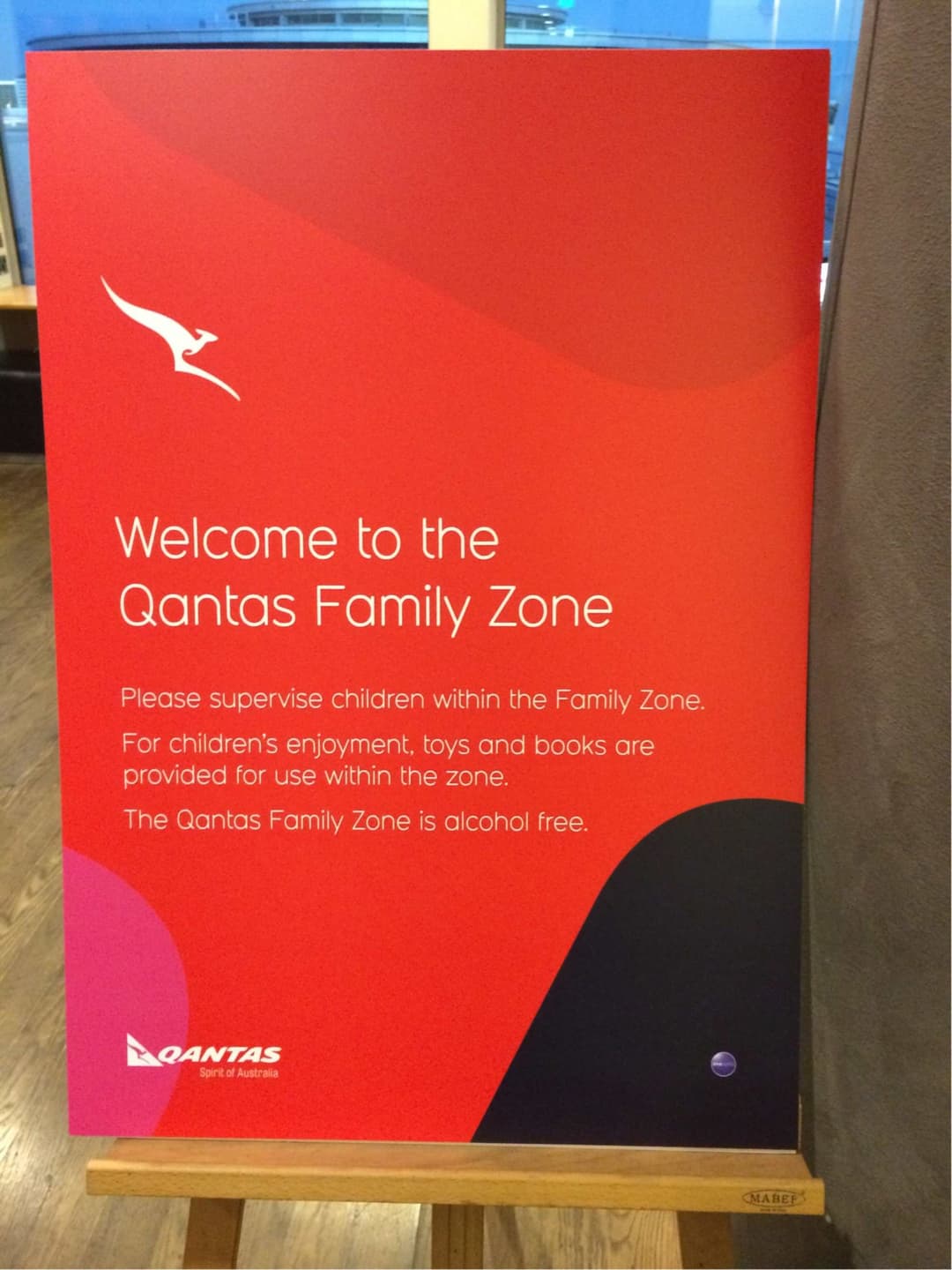Qantas Airways The Qantas Club view 6