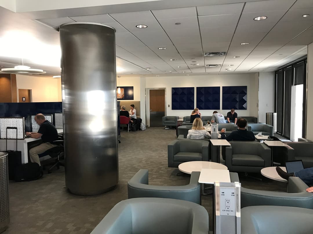 Delta Air Lines Delta Sky Club (Gate A17) view 7