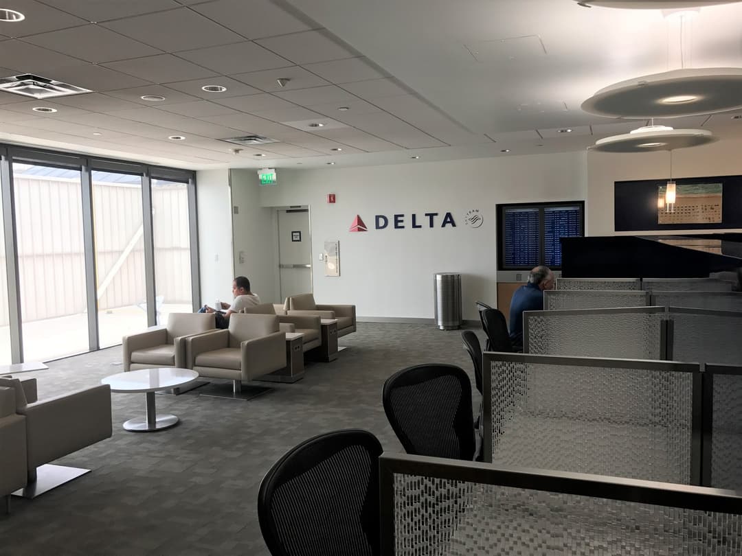 Delta Air Lines Delta Sky Club (Gate A17) view 9