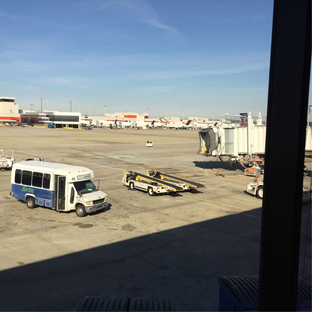 Delta Air Lines Delta Sky Club (Gate D12) view 20