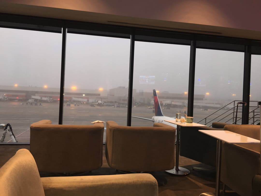 Delta Air Lines Delta Sky Club (Gate A17) view 11