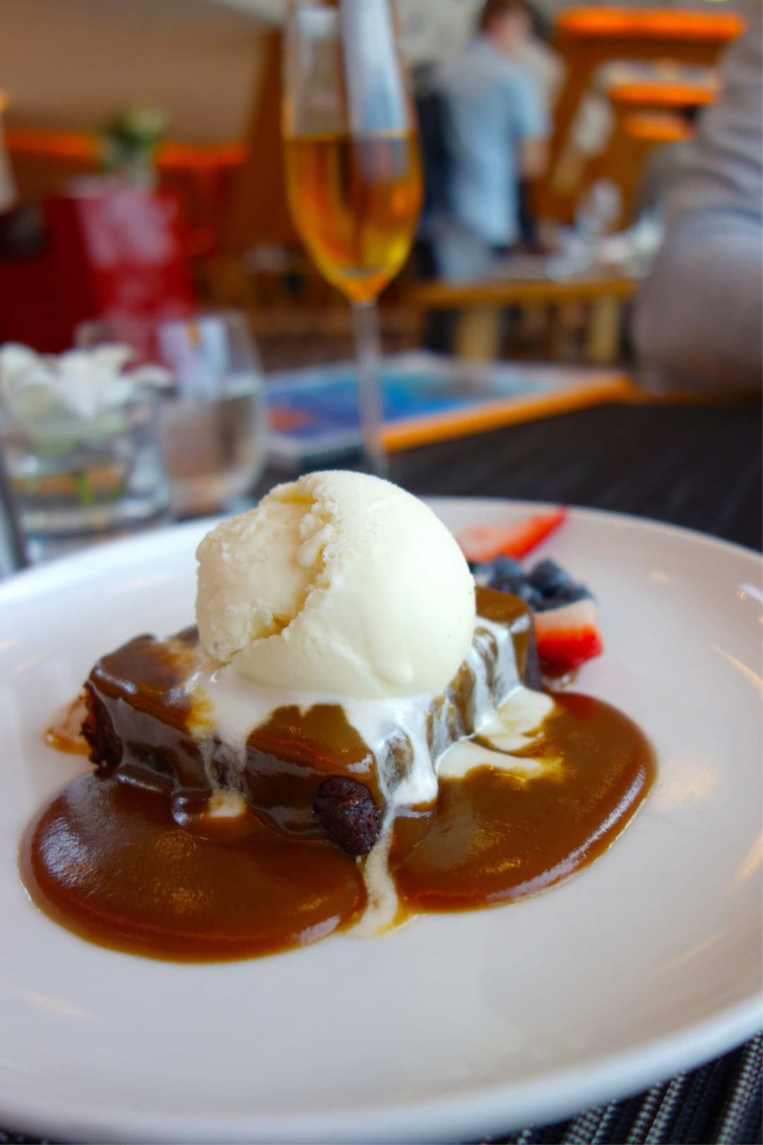 Qantas Airways International First Lounge view 16