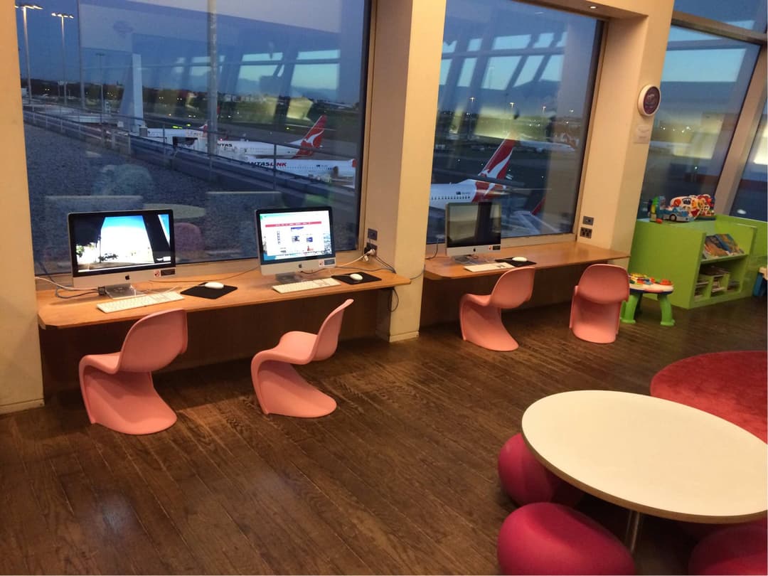 Qantas Airways The Qantas Club view 14