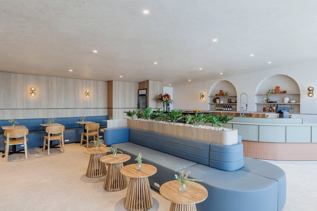 Plaza Premium Lounge (Arrivals) view 7