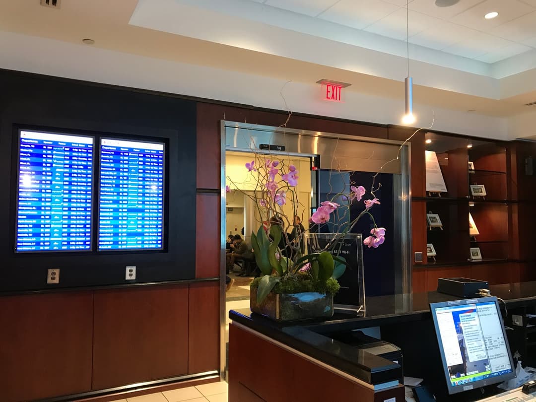 Delta Air Lines Delta Sky Club (Gate D12) view 6