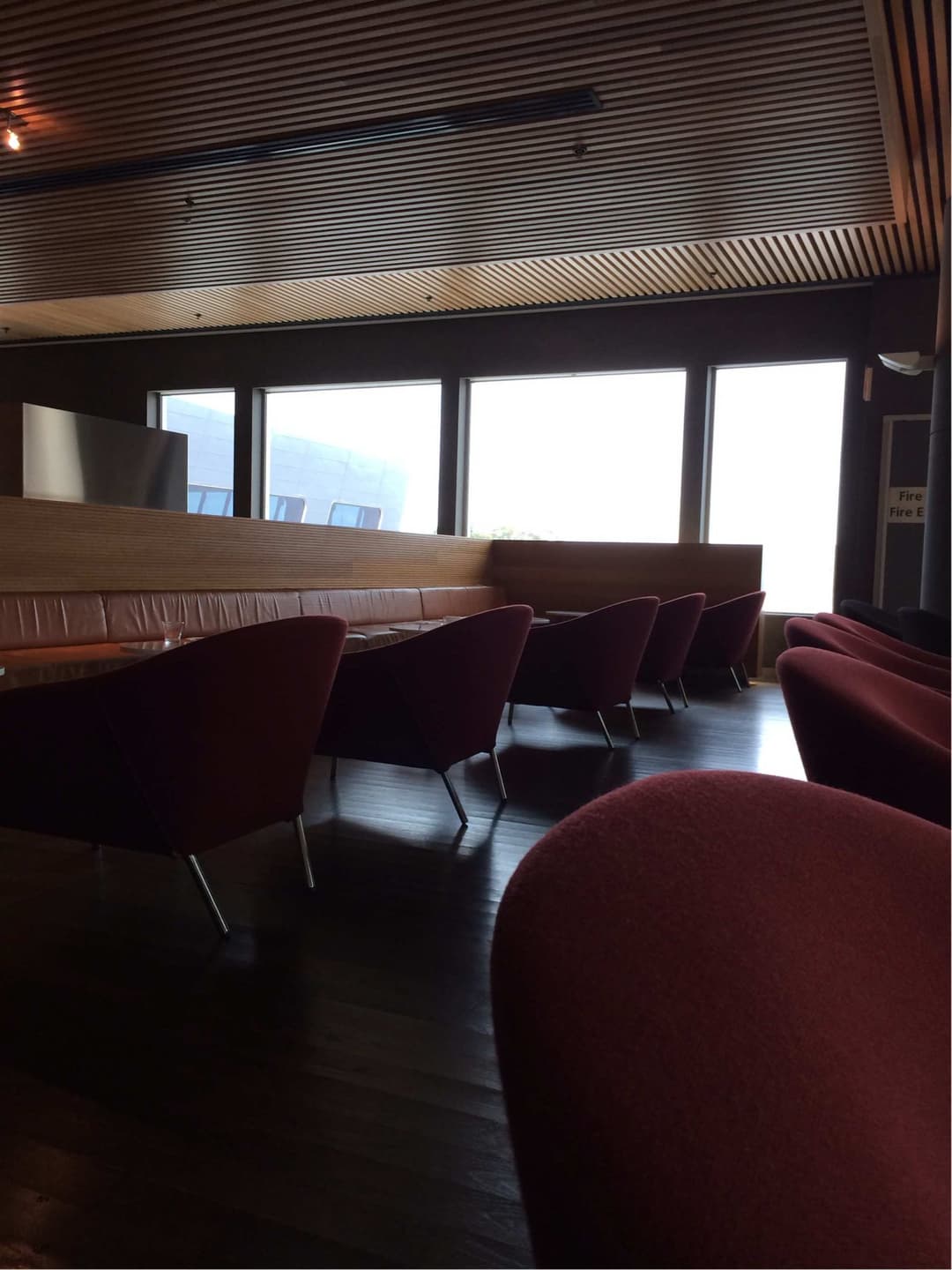 Qantas Airways The Qantas Club view 9