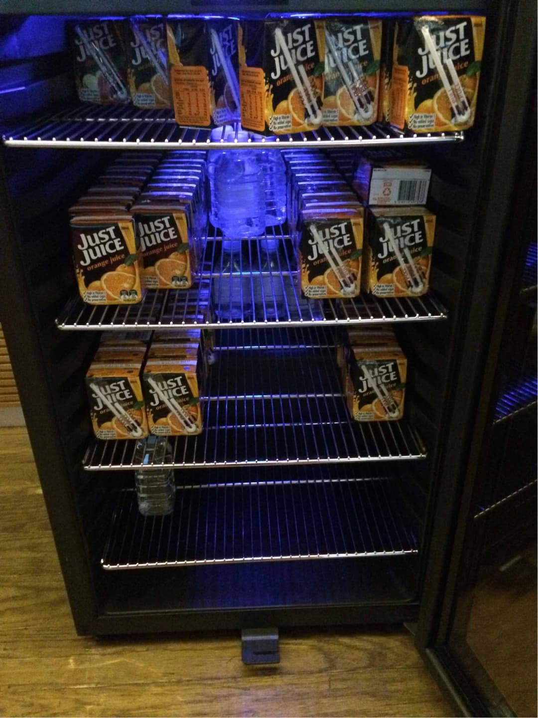 Qantas Airways The Qantas Club view 20