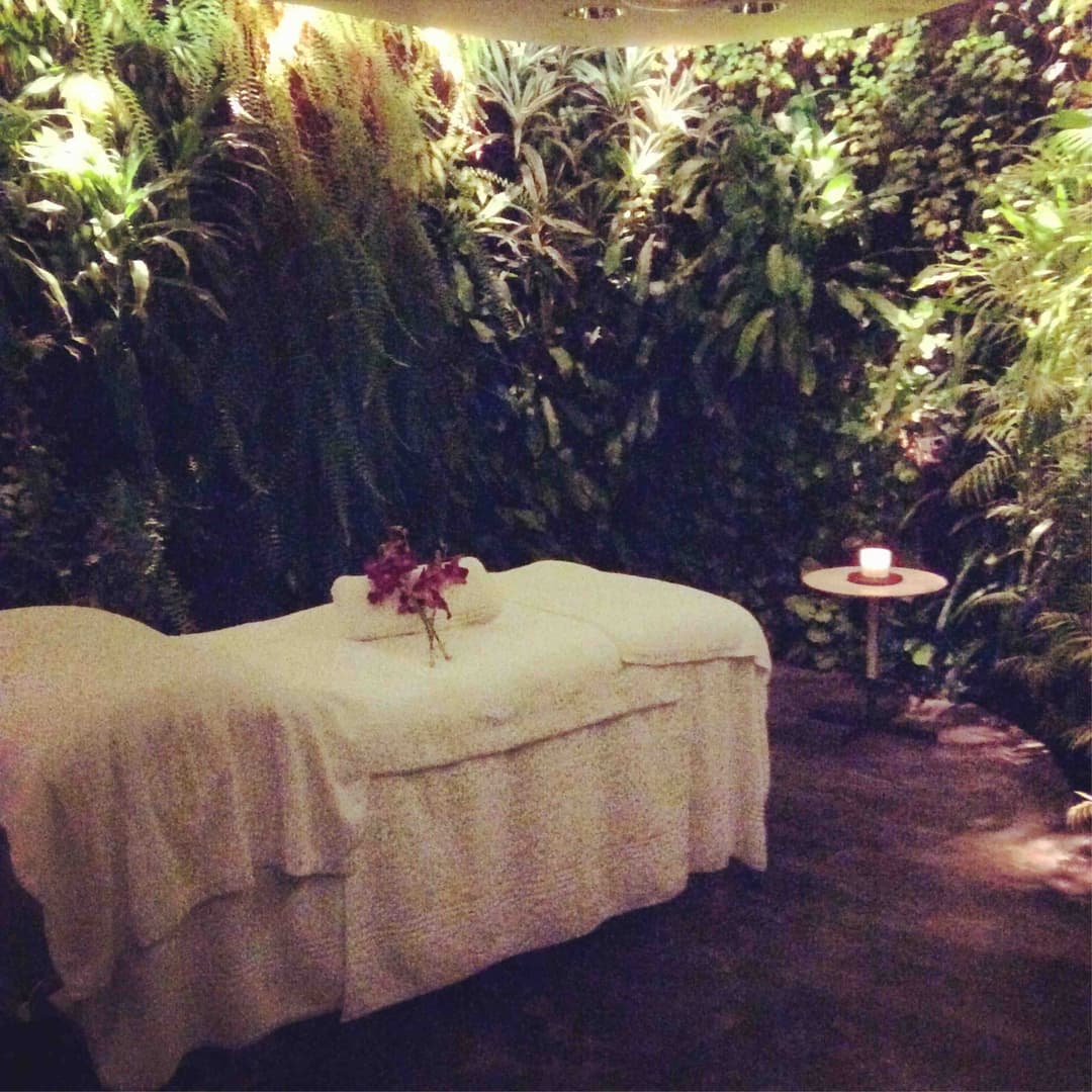 Qantas Airways International First Lounge view 48