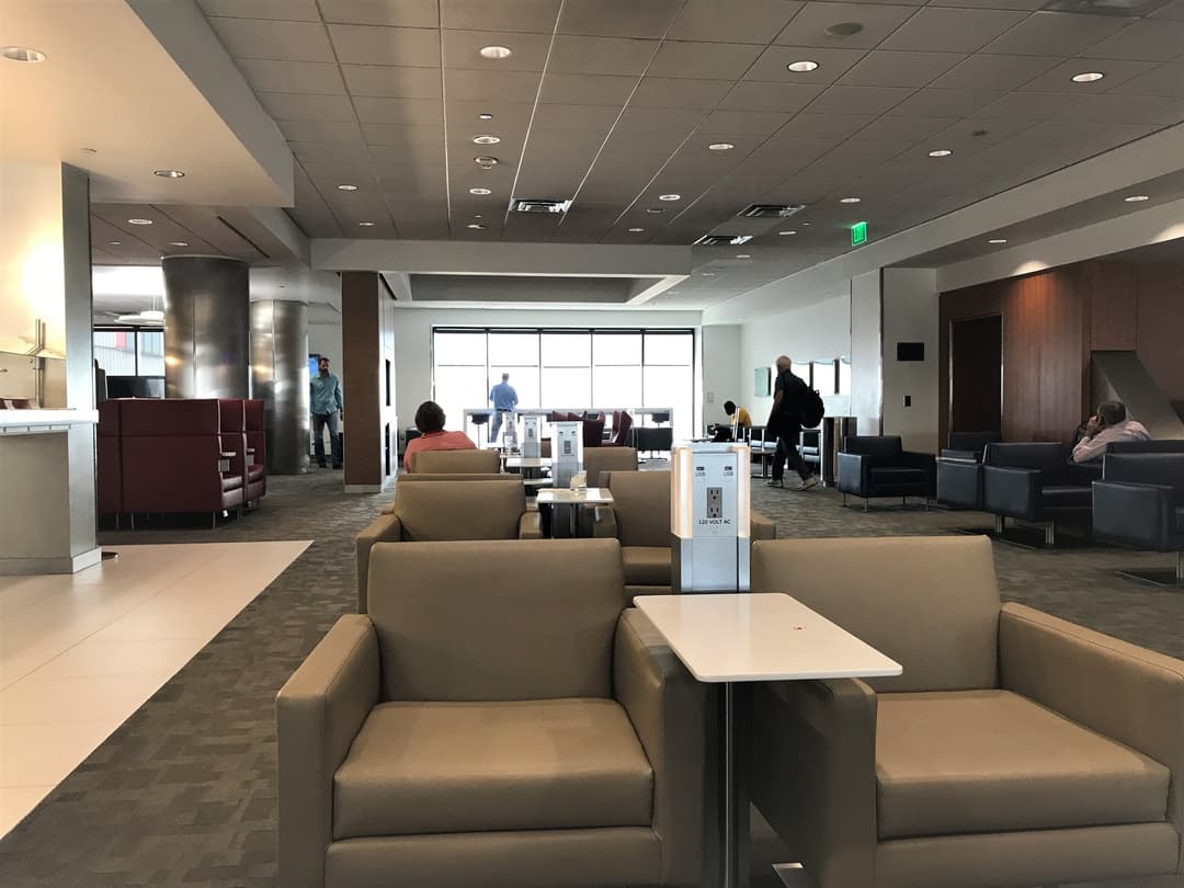 Delta Air Lines Delta Sky Club (Gate A17) view 6