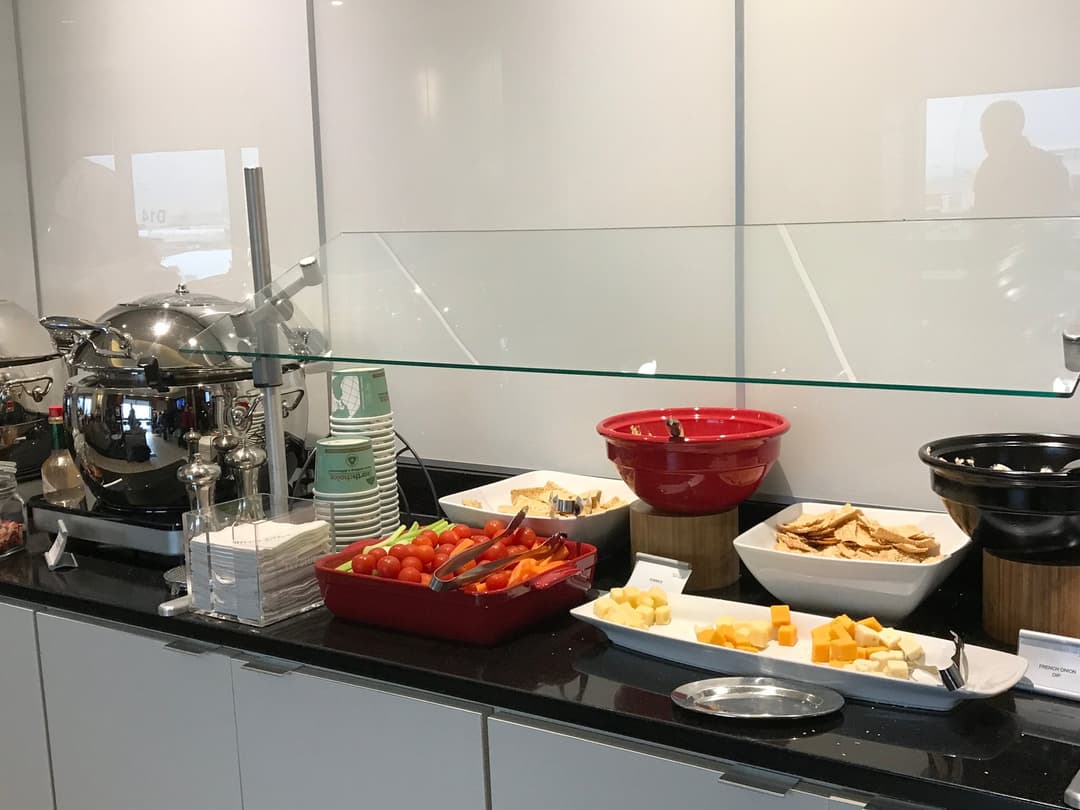 Delta Air Lines Delta Sky Club (Gate D12) view 26