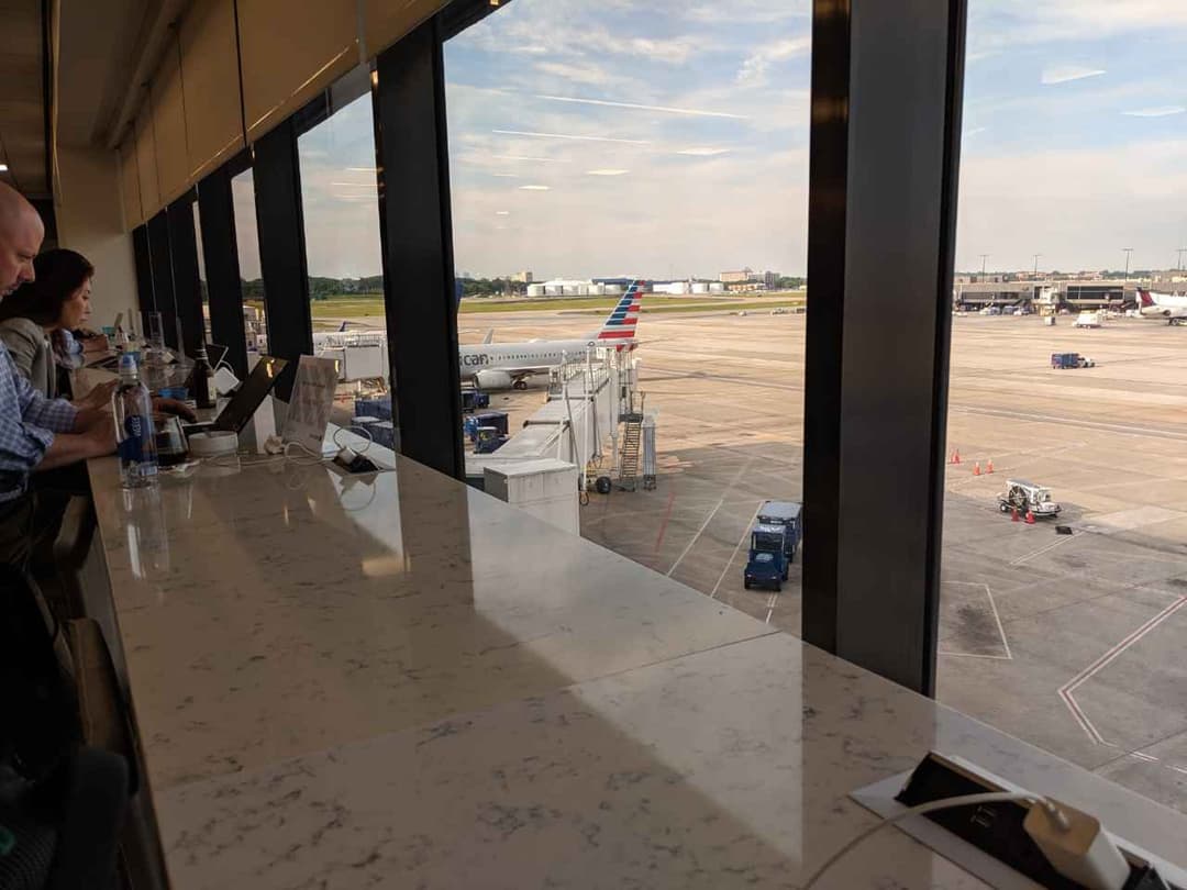 United Airlines United Club view 6