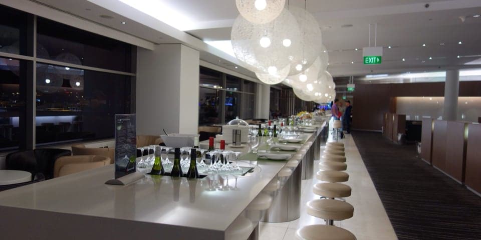 Qantas Airways International Business Lounge