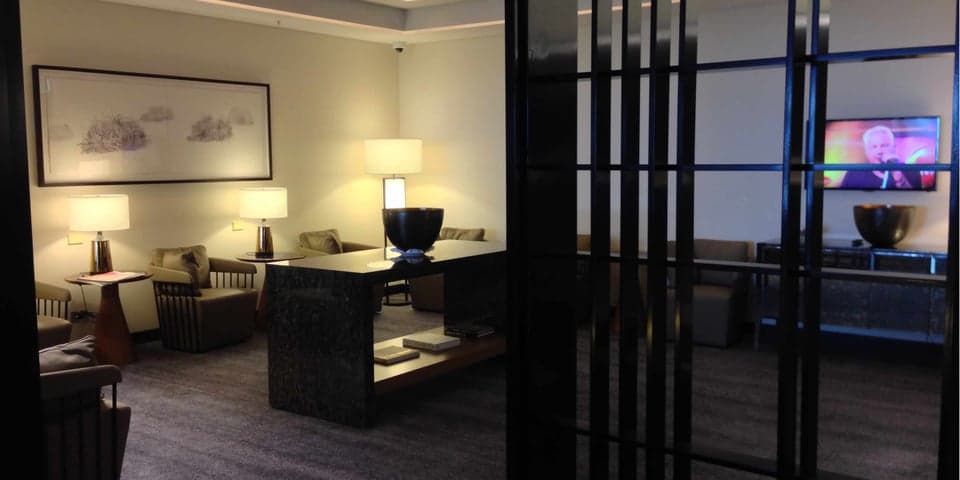 Singapore Airlines SilverKris First Class Lounge